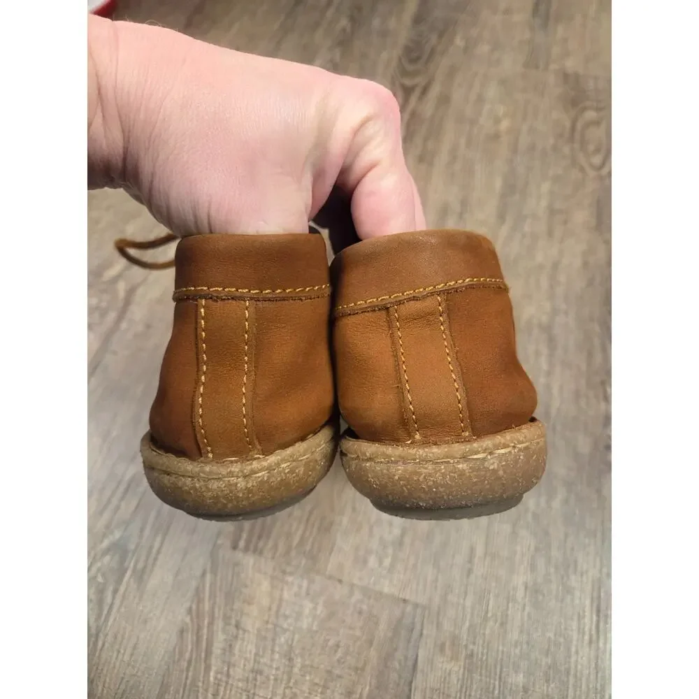 Born Nuala II Chukka Boots Shoes Brown Leather Size 8.5 Euro 40